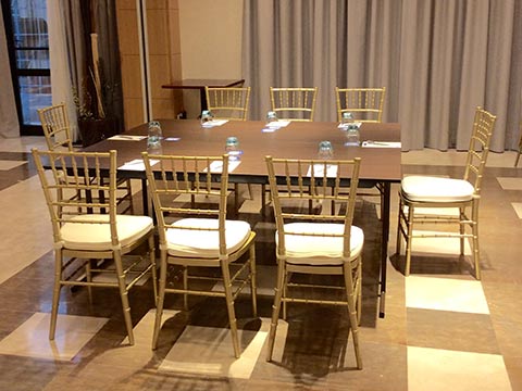 reuniones y eventos en Salamanca, montaje en mesa de trabajo
